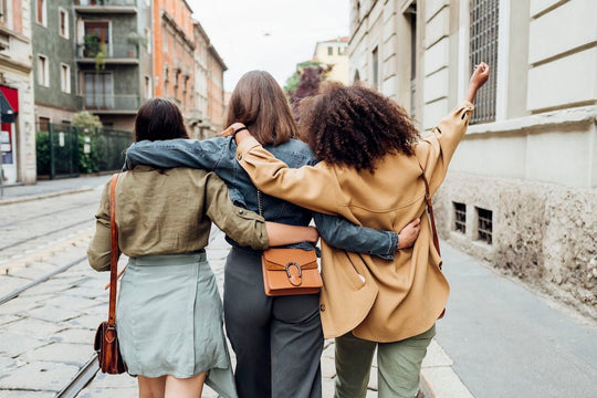 The Connection Between Collagen Reserves and Social Relationships: Why Positive Vibes Matter