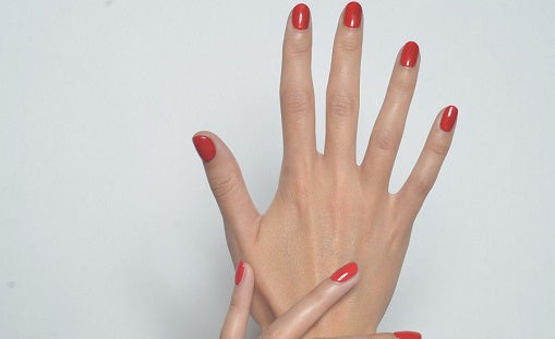 How to Strengthen Your Nails with Collagen